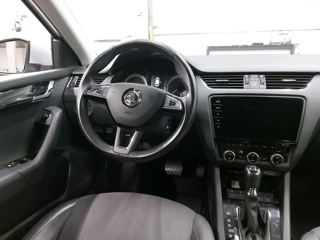 Skoda Octavia 1.6 TDI Style — zdjęcie 5