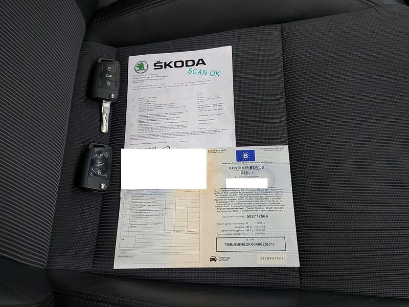 Skoda Octavia 1.6 TDI Style — zdjęcie 8