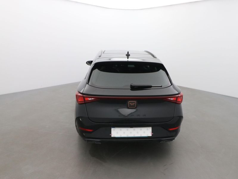 Cupra Leon 1.5 eTSI — zdjęcie 2