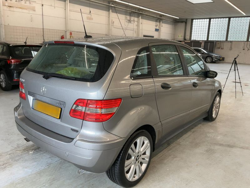 Mercedes-Benz B-Klasse B 200 — zdjęcie 6