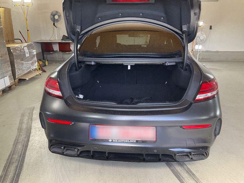 Mercedes-Benz C-Klasse C 63 AMG S — zdjęcie 10