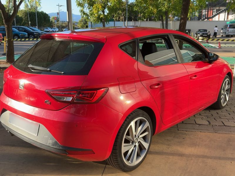Seat Leon 2.0 TDI FR — zdjęcie 6