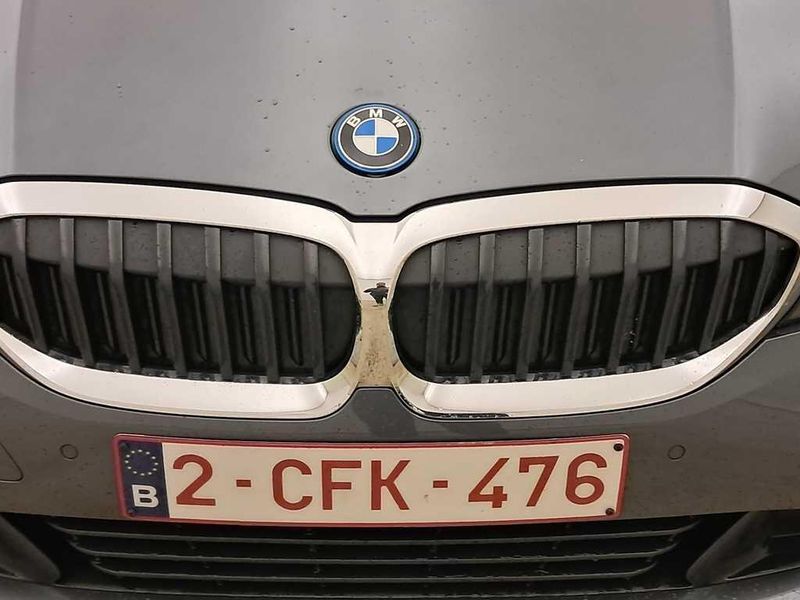 BMW 3er 330e Advantage — zdjęcie 14