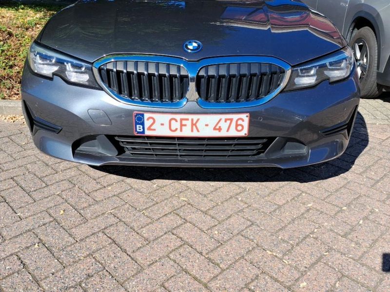 BMW 3er 330e Advantage — zdjęcie 27