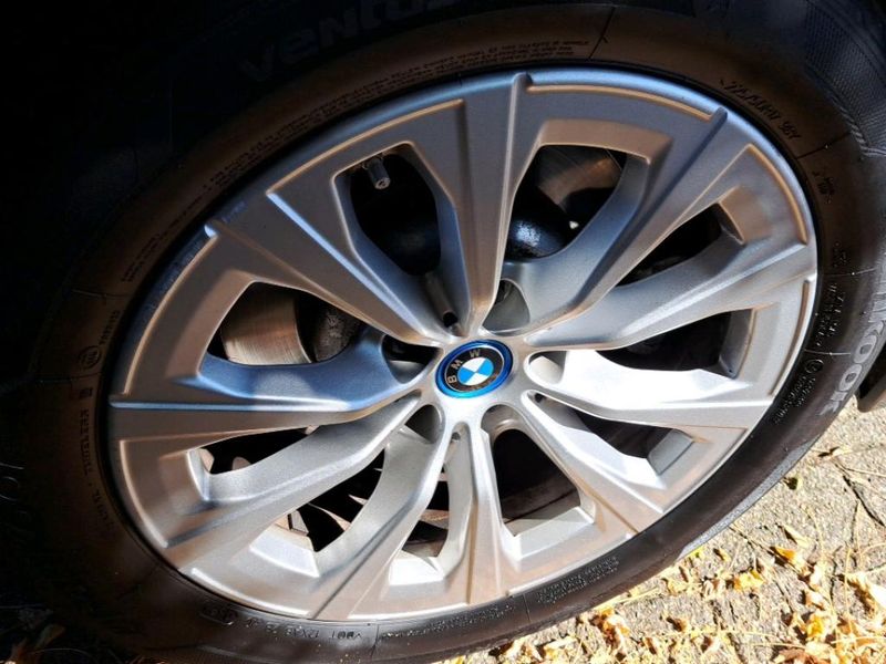 BMW 3er 330e Advantage — zdjęcie 44