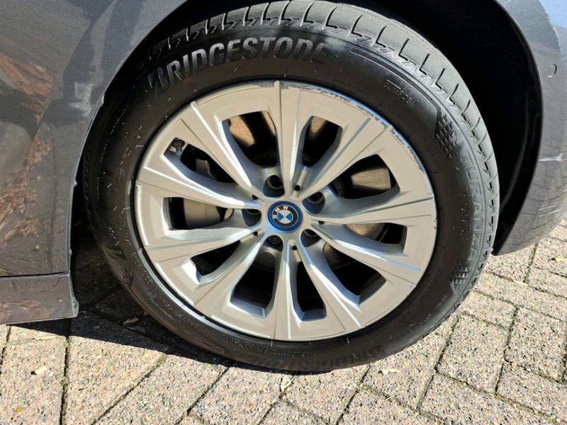 BMW 3er 330e Advantage — zdjęcie 48