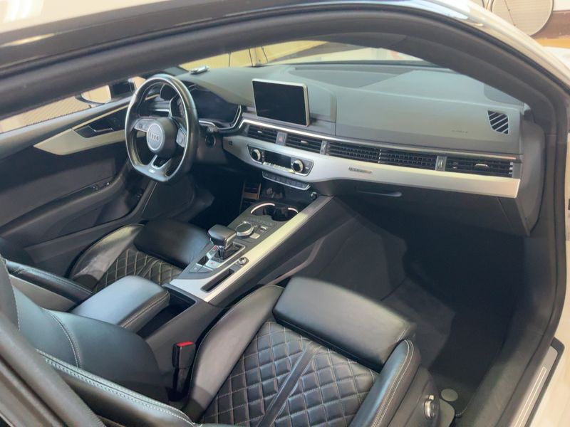 Audi S5 3.0 V6 TFSI quattro — zdjęcie 12