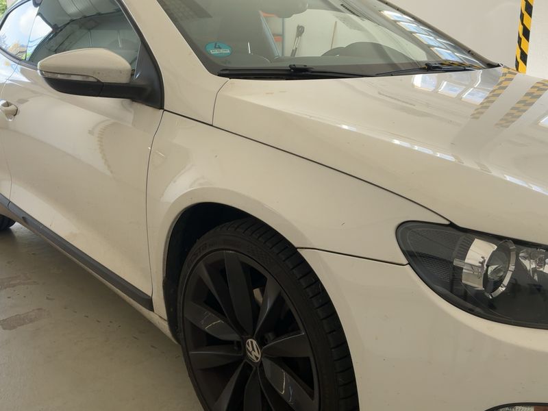 Volkswagen Scirocco 2.0 TDI BlueMotion Tech — zdjęcie 8