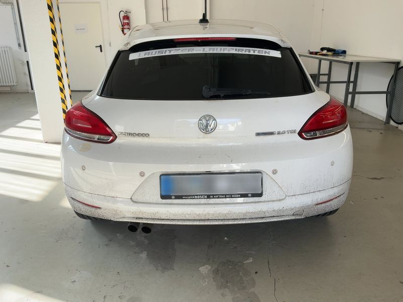 Volkswagen Scirocco 2.0 TDI BlueMotion Tech — zdjęcie 5