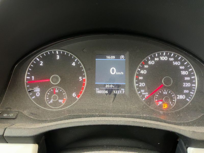 Volkswagen Scirocco 2.0 TDI BlueMotion Tech — zdjęcie 13