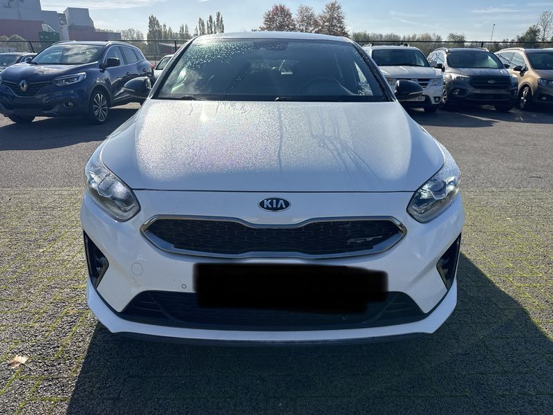 Kia pro_cee'd 1.6 TGDI GT — zdjęcie 7