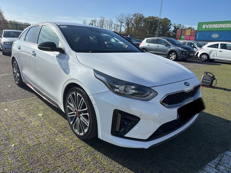 Kia pro_cee'd 1.6 TGDI GT — zdjęcie 6