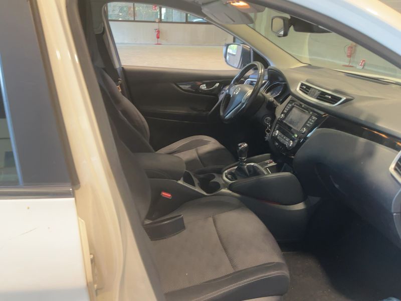 Nissan Qashqai 1.5 Turbodiesel Acenta — zdjęcie 11