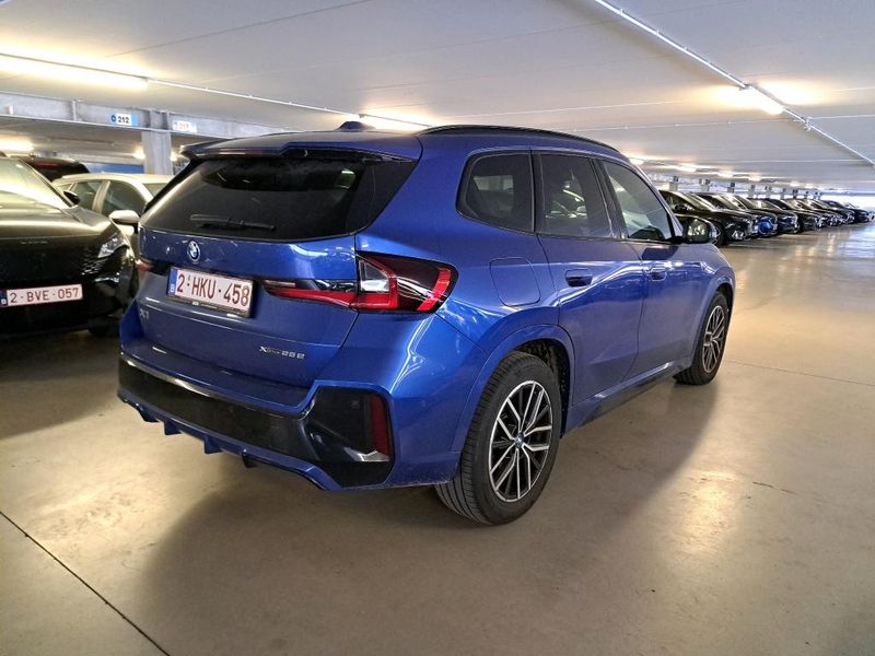BMW X1 xDrive 25e M Sport — zdjęcie 4