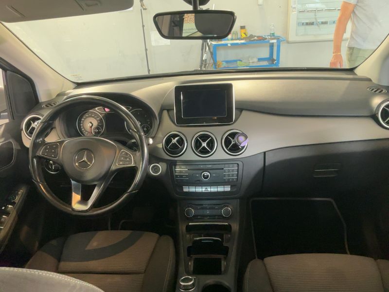 Mercedes-Benz B-Klasse B 180 CDI Business — zdjęcie 12