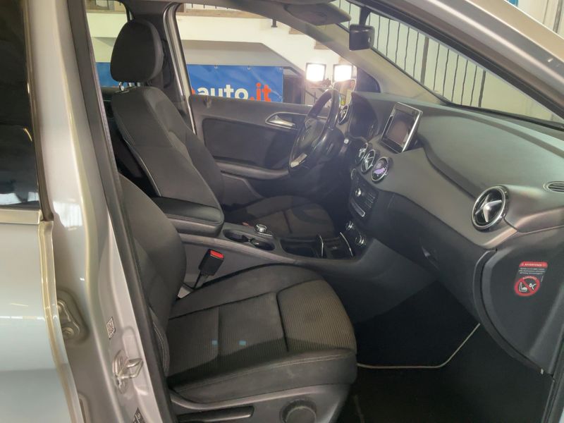 Mercedes-Benz B-Klasse B 180 CDI Business — zdjęcie 11