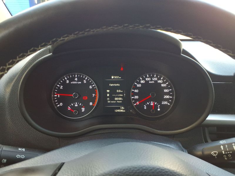 Kia Picanto 1.2 Vision — zdjęcie 6