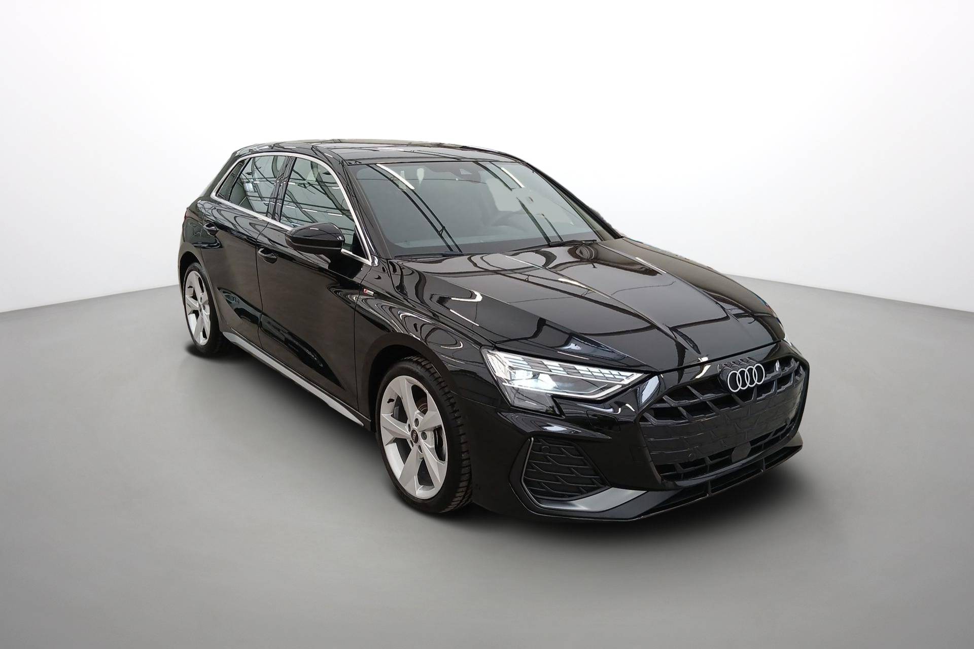 Audi A3 Sportback 35 TDI S line — zdjęcie 5