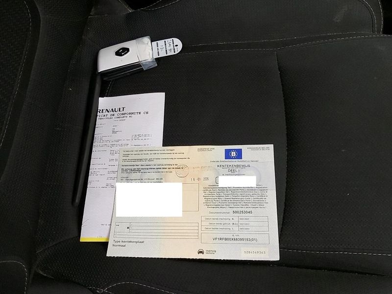 Renault Megane 1.3 TCe Business Edition — zdjęcie 8