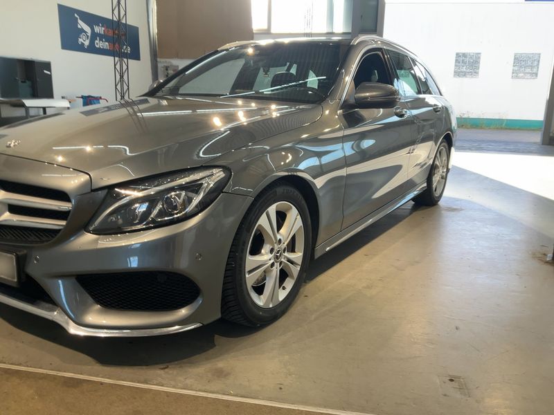 Mercedes-Benz C-Klasse C 200 d T AMG Line — zdjęcie 2