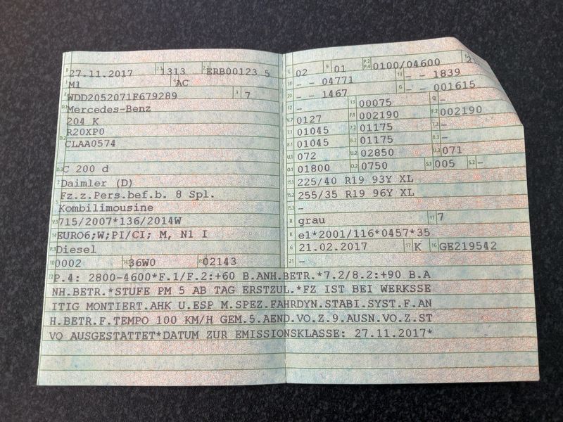 Mercedes-Benz C-Klasse C 200 d T AMG Line — zdjęcie 15