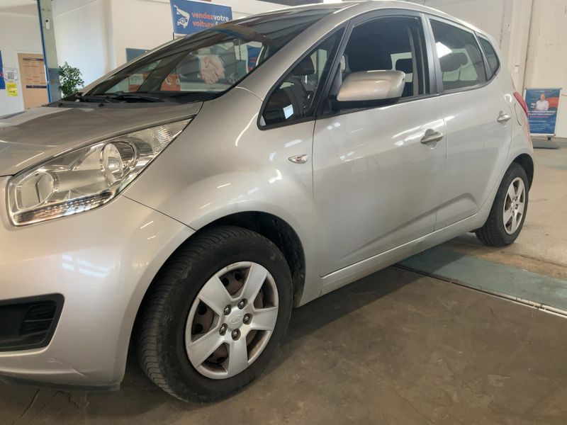 Kia Venga 1.4 Style — zdjęcie 2