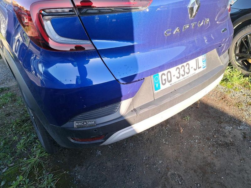 Renault Captur 1.6 Hybrid E-Tech Evolution — zdjęcie 29