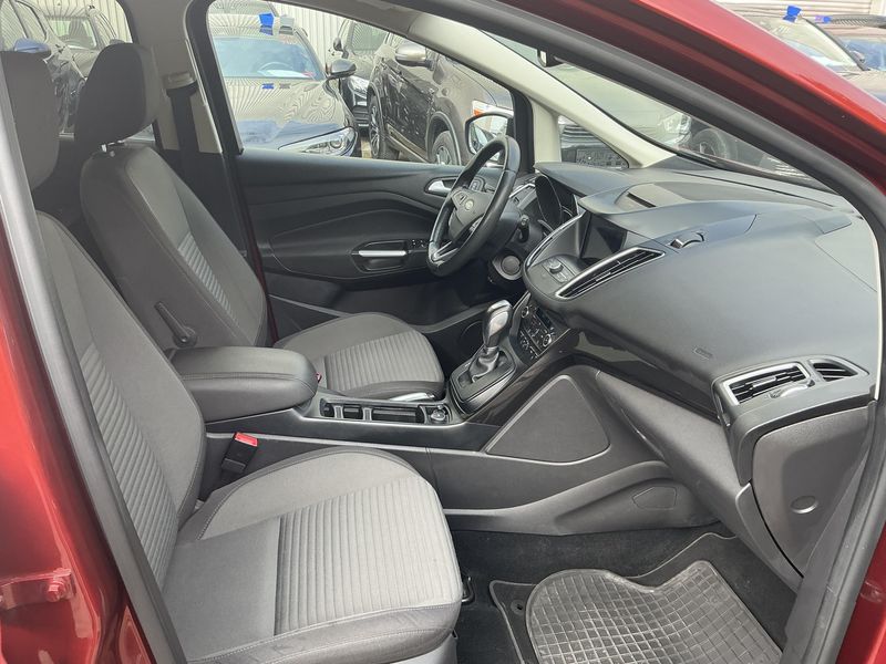 Ford C-Max 1.5 EcoBoost Titanium — zdjęcie 11