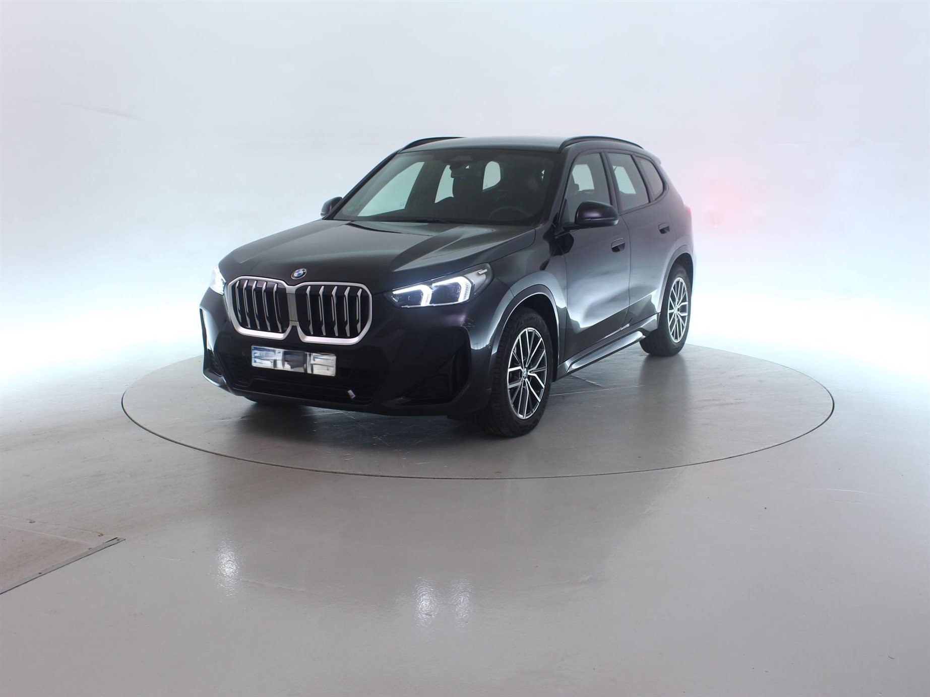 BMW X1 sDrive 18d M Sport — zdjęcie 2