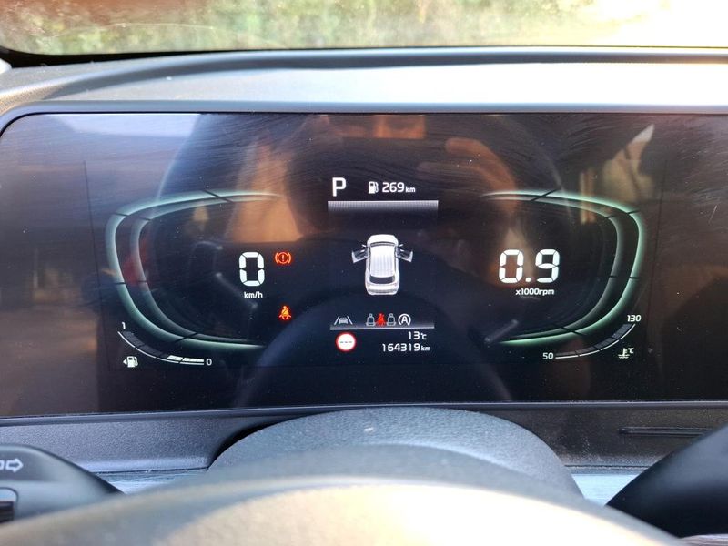 Kia Sportage 1.6 CRDi Mild-Hybrid Active — zdjęcie 10
