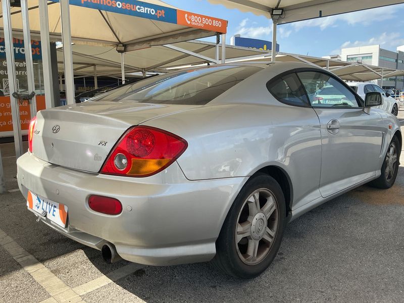Hyundai Coupe 2.0 GLS — zdjęcie 2
