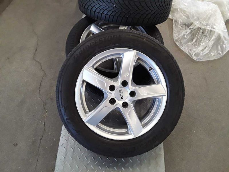 Ford Focus 1.0 EcoBoost Titanium — zdjęcie 21