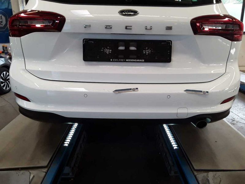 Ford Focus 1.0 EcoBoost Titanium — zdjęcie 37