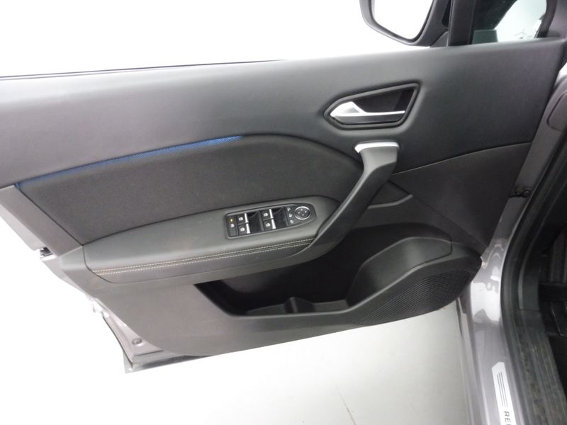 Renault Symbioz 1.6 E-Tech Full Hybrid Iconic — zdjęcie 21