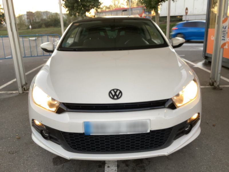 Volkswagen Scirocco 1.4 TSI — zdjęcie 9