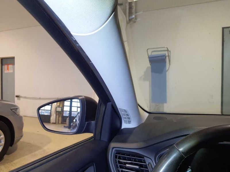Ford Focus 1.5 TDCi EcoBlue Active — zdjęcie 28