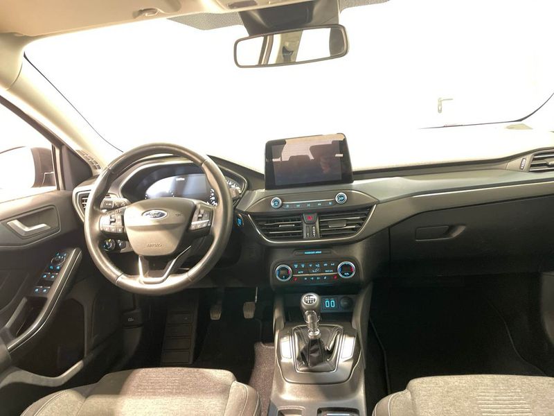 Ford Focus 1.5 TDCi EcoBlue Active — zdjęcie 7