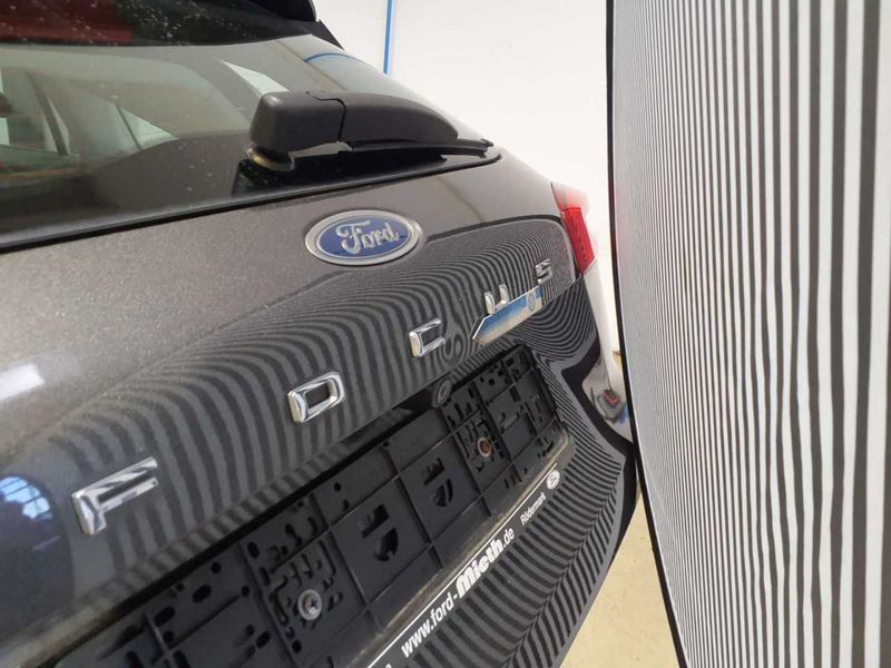 Ford Focus 1.5 TDCi EcoBlue Active — zdjęcie 42