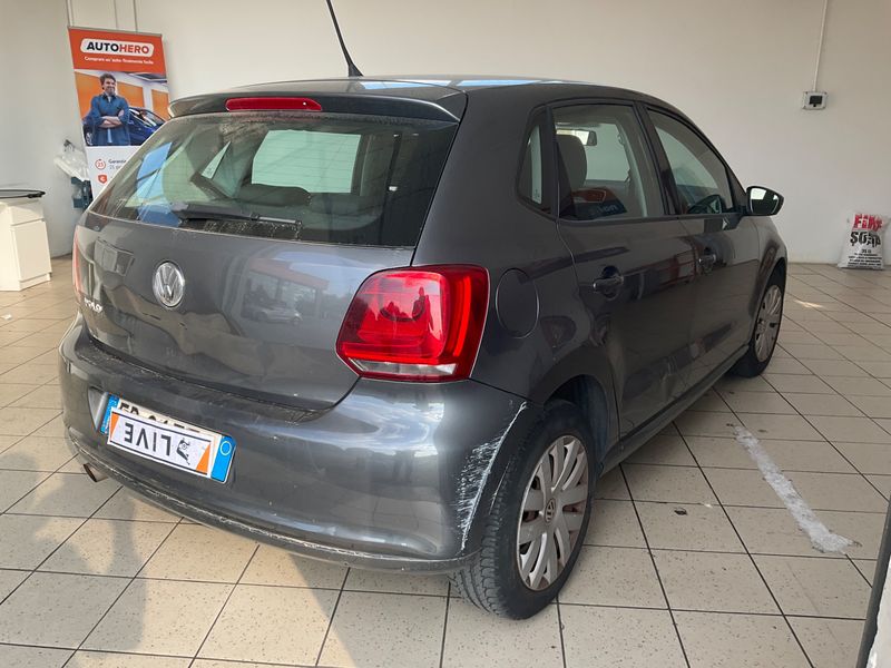 Volkswagen Polo 1.4 FSI Comfortline — zdjęcie 2