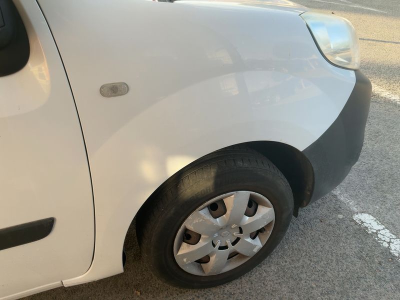 Renault Kangoo 1.5 dCi Profesional — zdjęcie 18