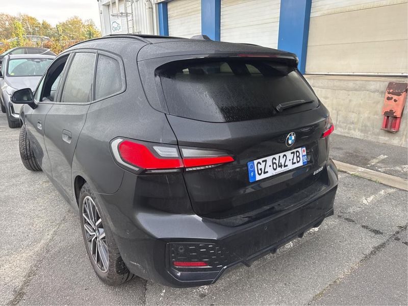 BMW 2er 220i Active Tourer Mild-Hybrid M Sport — zdjęcie 3