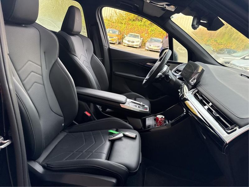 BMW 2er 220i Active Tourer Mild-Hybrid M Sport — zdjęcie 6