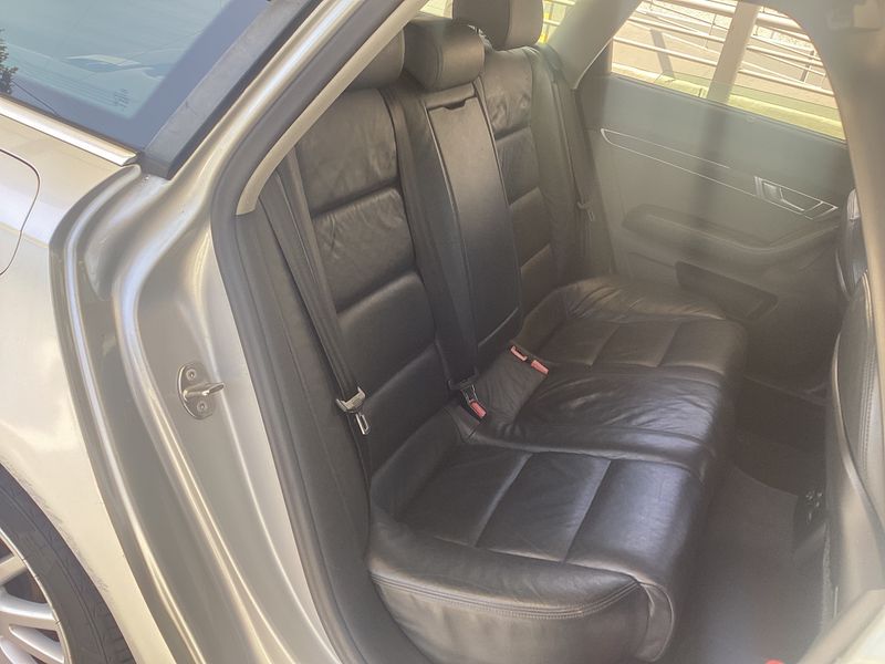 Audi A6 2.0 TDI — zdjęcie 14