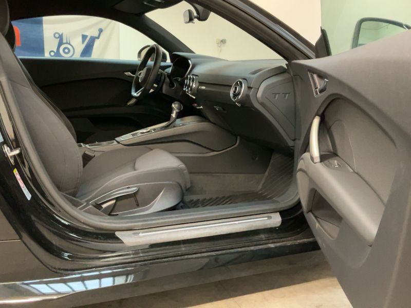 Audi TT 40 TFSI — zdjęcie 11