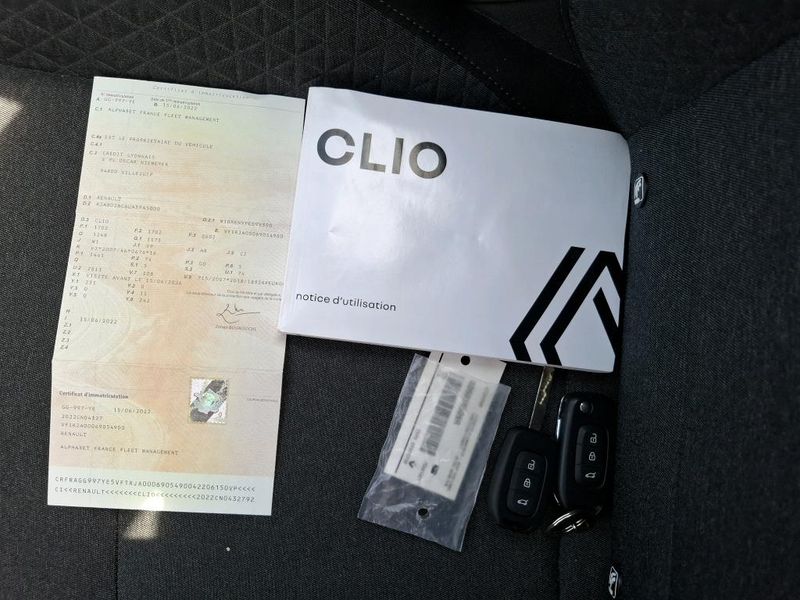 Renault Clio 1.5 BLUE dCi Business — zdjęcie 9