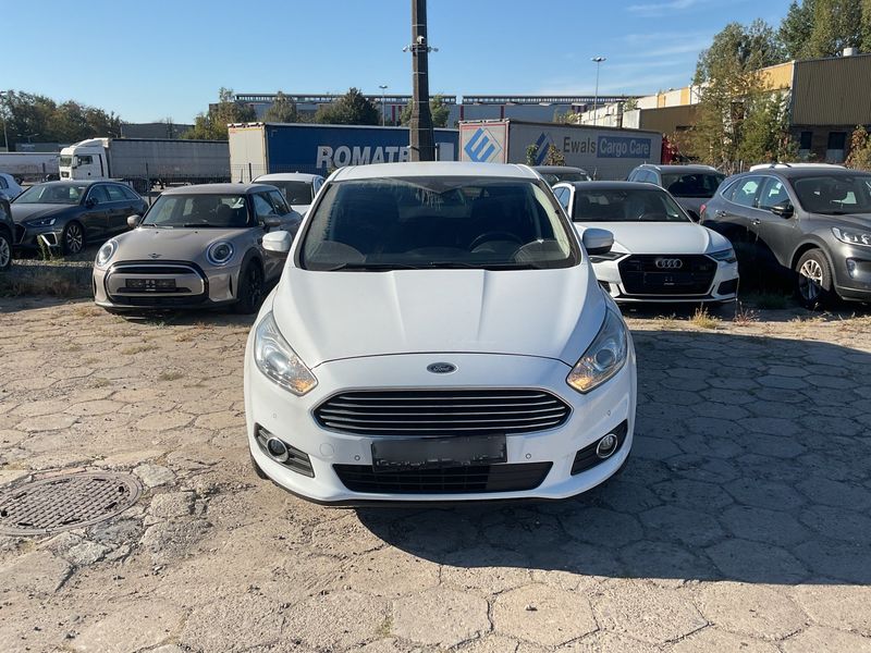 Ford S-Max 1.5 EcoBoost Trend — zdjęcie 9