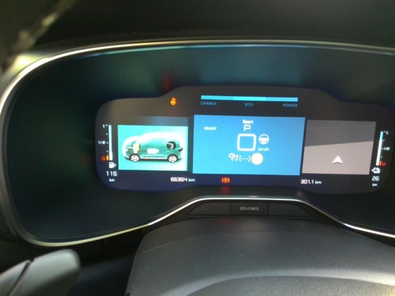 Citroen C5 Aircross 1.6 Plug-in Hybrid ë-EAT8 Shine Pack — zdjęcie 8