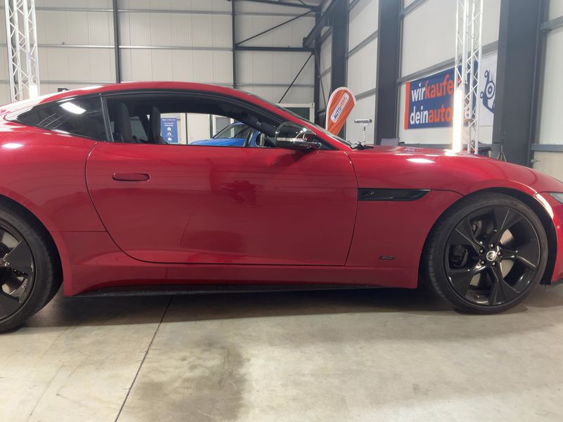 Jaguar F-TYPE P450 R-Dynamic Black AWD — zdjęcie 7