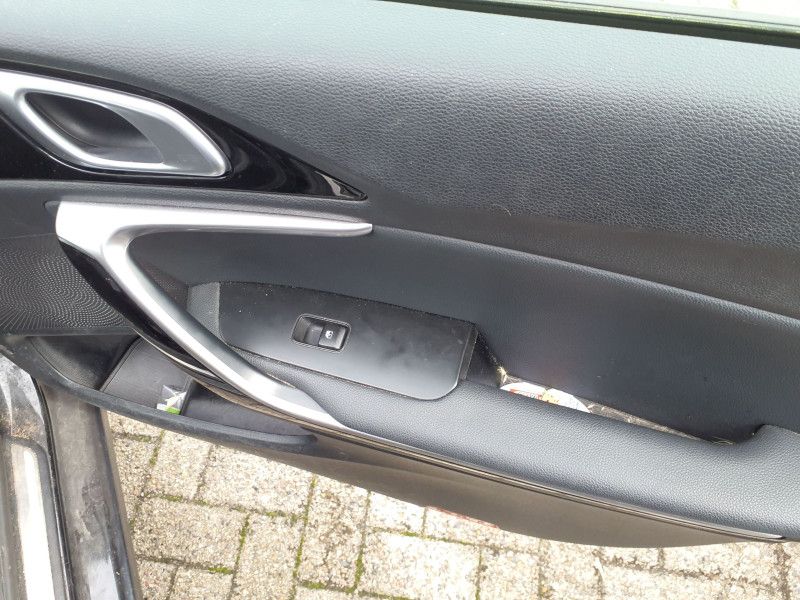Kia cee'd 1.6 Plug-in Hybrid Vision — zdjęcie 35