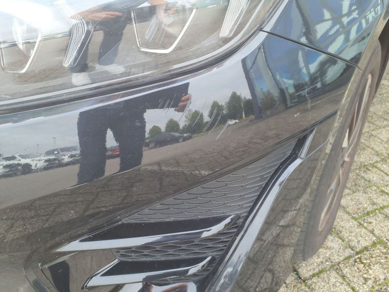 Kia cee'd 1.6 Plug-in Hybrid Vision — zdjęcie 21